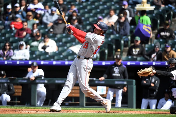 Mets and Nationals Battle in Series Finale in Washington D.C., Outcome Hangs in the Balance