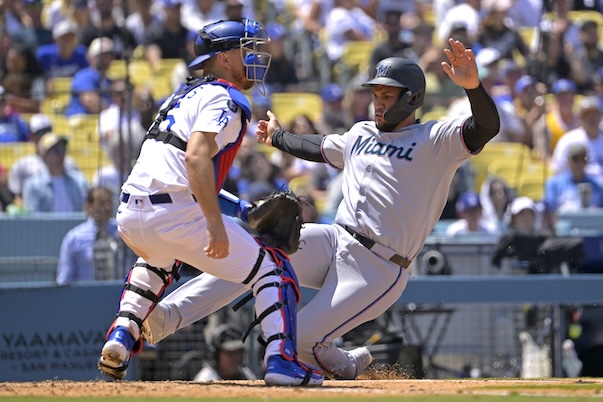 Los Angeles Dodgers favored to extend dominance over Miami Marlins in Monday night matchup at loanDepot Park