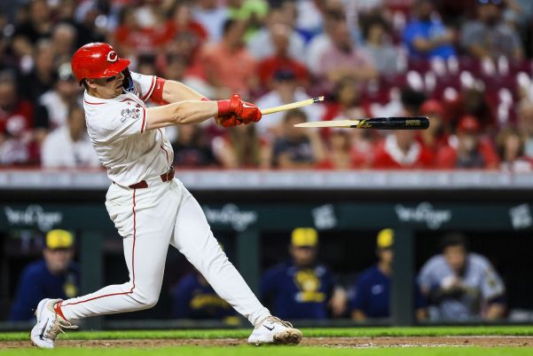 Reds Favored to Win Against Brewers in NL Central Division Showdown