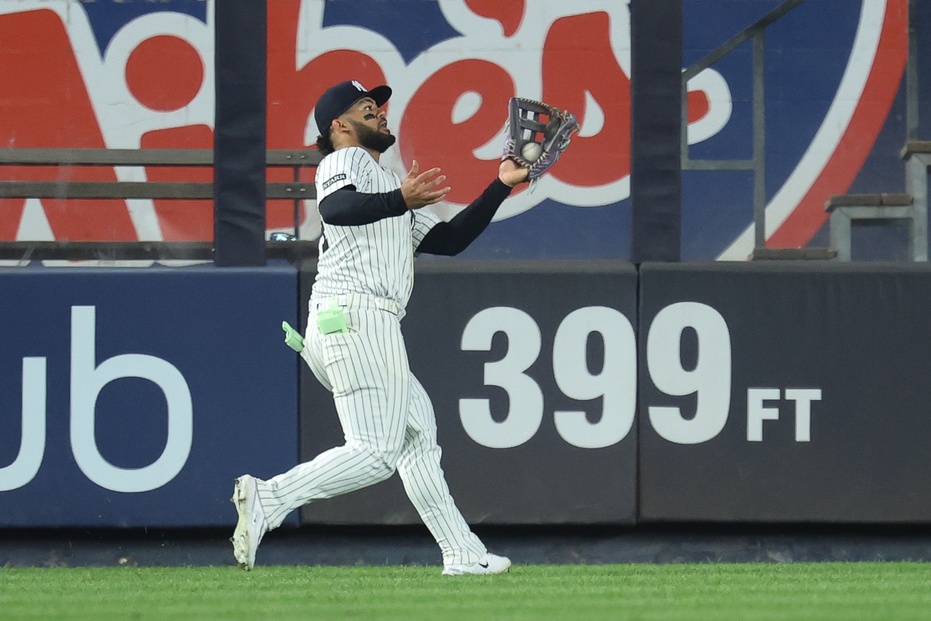 Rays vs. Yankees: Littell Leads Tampa Bay to Advantage in Season Series