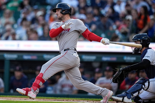 Red Sox's Offensive Prowess Gives Them Edge in Showdown Against Royals