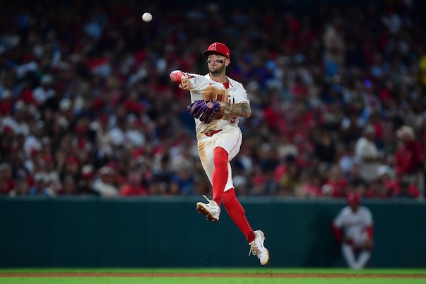 Get Ready for a Thrilling Matchup: Expert Analysis and Predictions for Rays vs. Angels Game on Monday