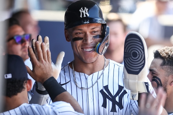 Twins vs. Yankees: Exciting Matchup Set for Tonight at Yankee Stadium - Expert Predictions and Analysis Inside!