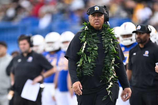College Football Coverage: Central Michigan vs. San Jose State Prediction for 2025 Season Opener on FS1