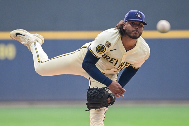 Giants Struggle Continues as Brewers Maintain Dominance in MLB Standings