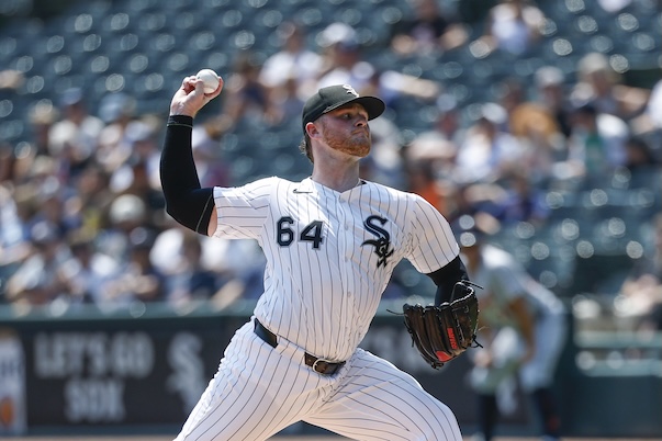 AL Central Division Showdown: Kansas City Royals Look to Maintain Dominance Against Chicago White Sox