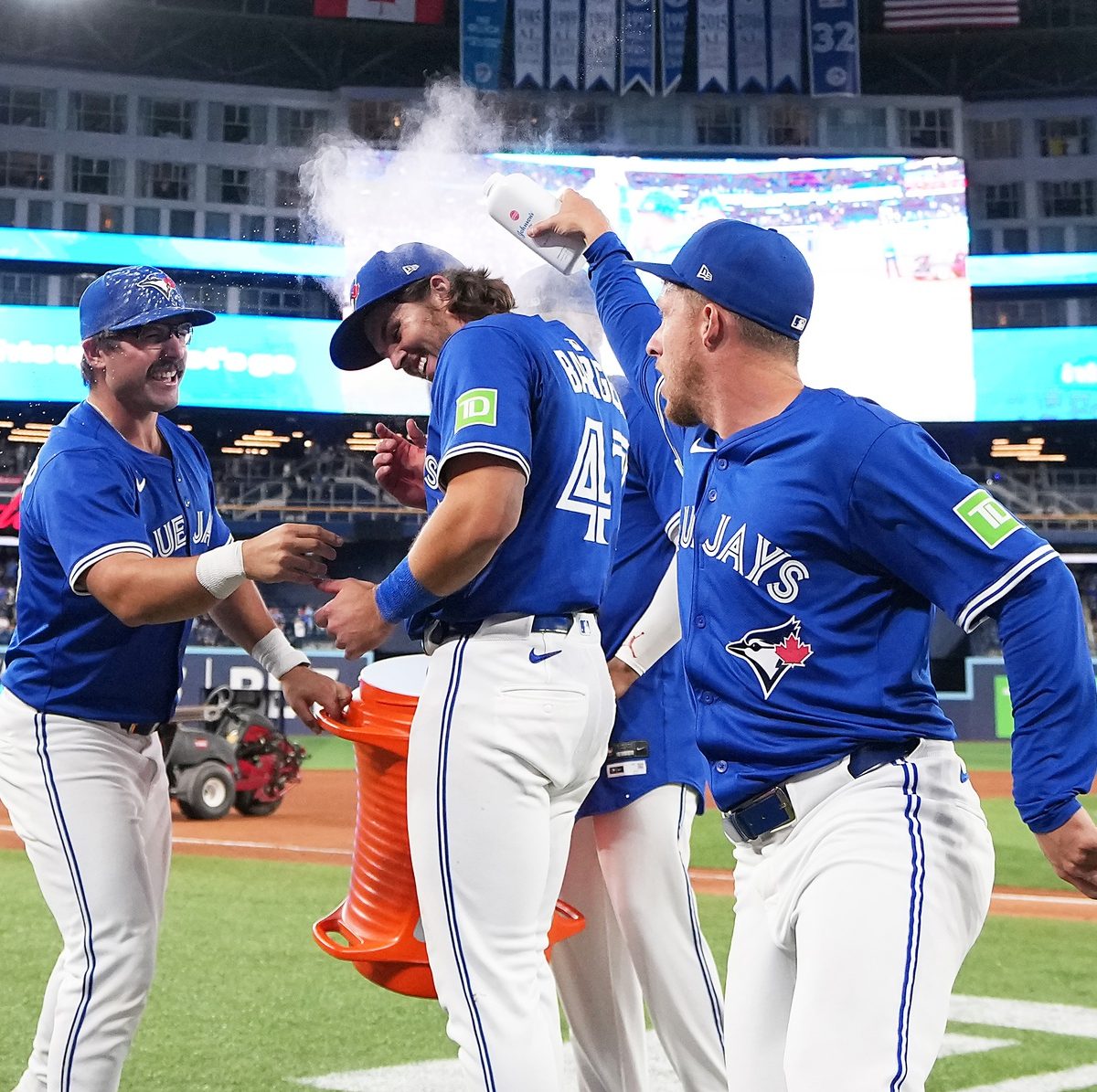 Top Teams in Baseball Set to Clash: Milwaukee Brewers to Face Toronto Blue Jays in Highly Anticipated Matchup